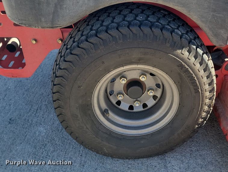 image for item LA9685 Gravely Pro-Turn 60 ZTR lawn mower