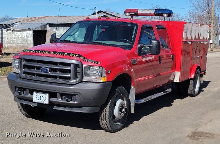 image for item LA9686 2003 Ford  F450 Crew Cab utility / service truck