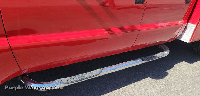 image for item LA9686 2003 Ford  F450 Crew Cab utility / service truck