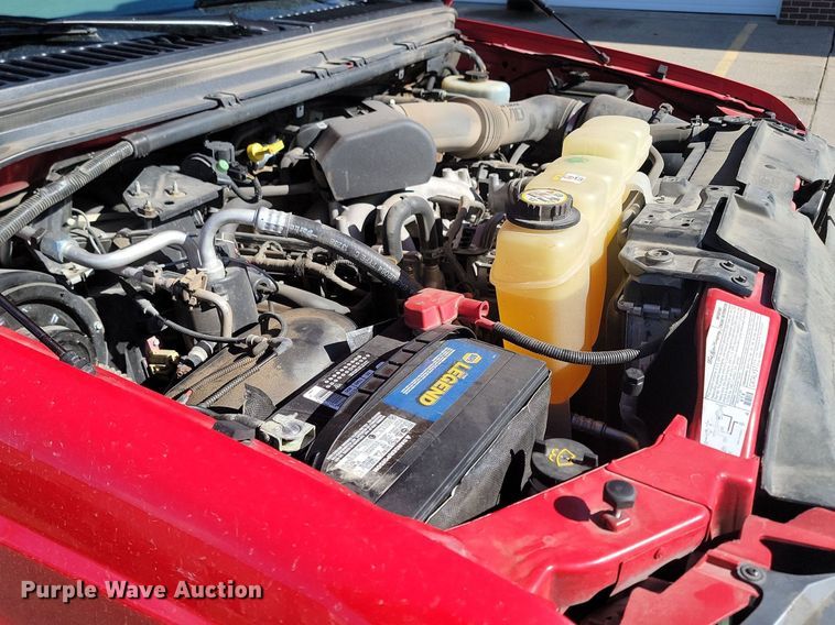 image for item LA9686 2003 Ford  F450 Crew Cab utility / service truck