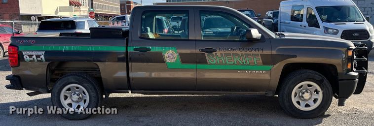 image for item LE9038 2015 Chevrolet  Silverado 1500 Crew Cab pickup truck