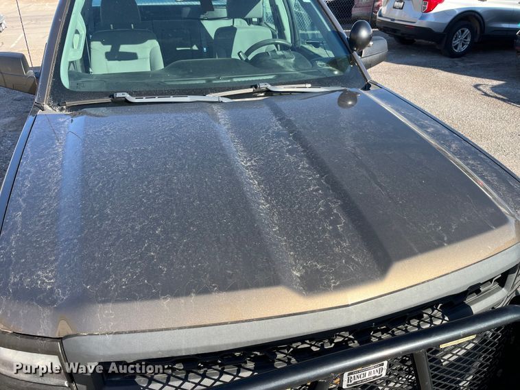 image for item LE9038 2015 Chevrolet  Silverado 1500 Crew Cab pickup truck