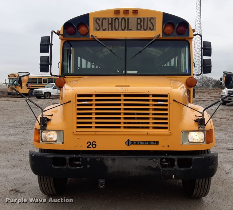 image for item LX9882 1998 International 3800 school bus
