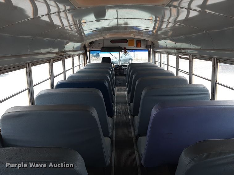 image for item LX9882 1998 International 3800 school bus