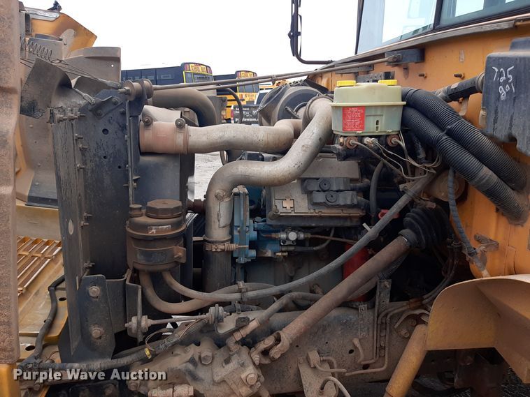 image for item LX9882 1998 International 3800 school bus