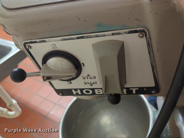 image for item LY9513 Hobart D-300 mixer