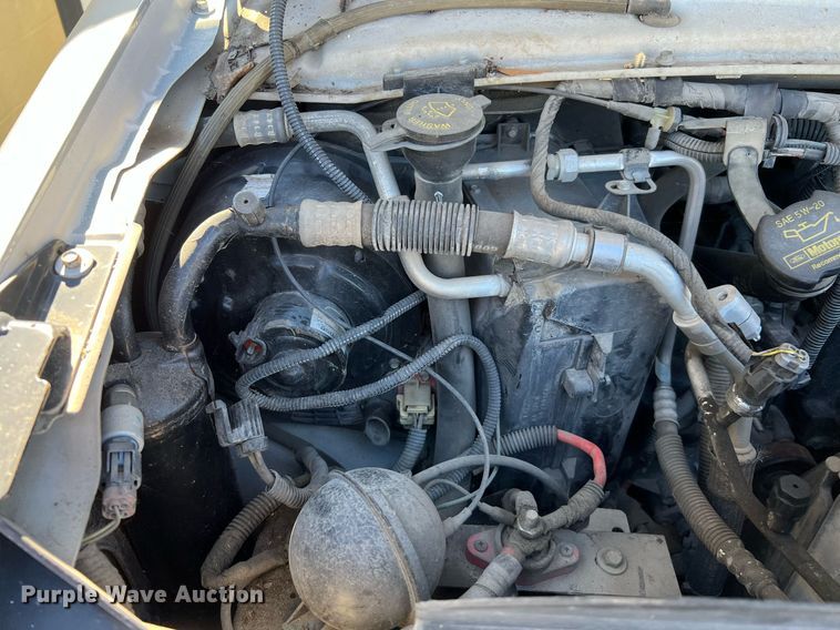 image for item MH9932 2013 Ford E350 Super Duty El Dorado shuttle bus