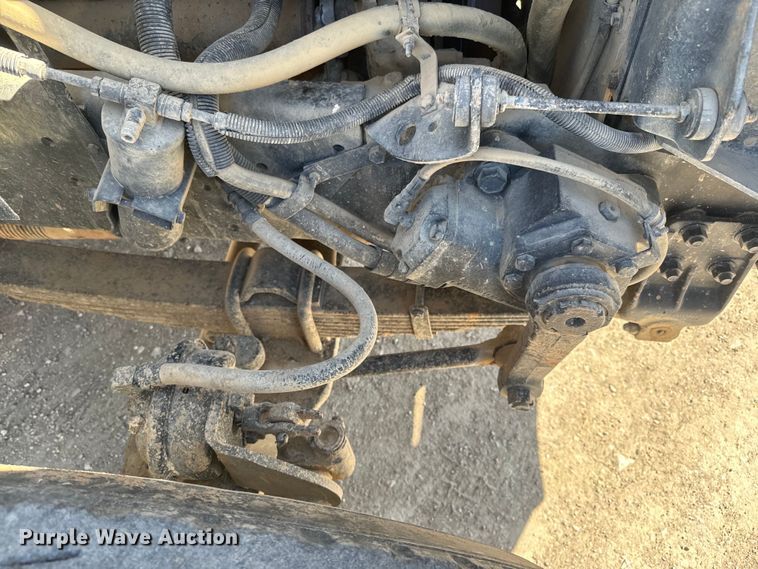 image for item NF9387 1993 International    4900  dump truck