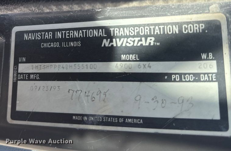 image for item NF9387 1993 International    4900  dump truck