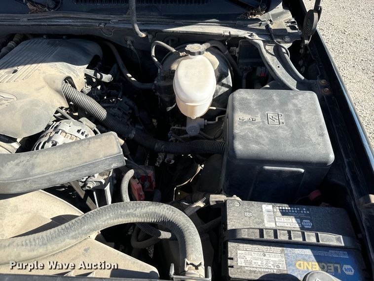 image for item NF9413 2003 GMC Yukon XL 