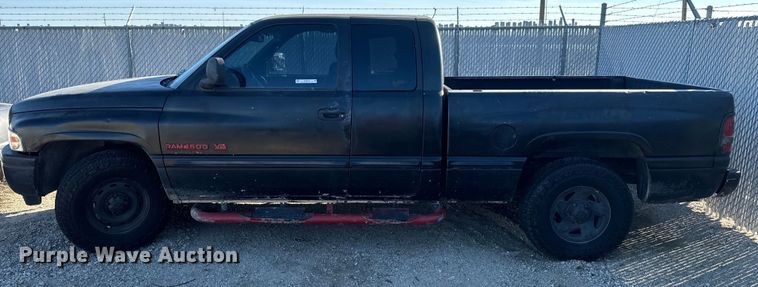 image for item NF9416 1998 Dodge Ram 1500 Quad Cab pickup truck