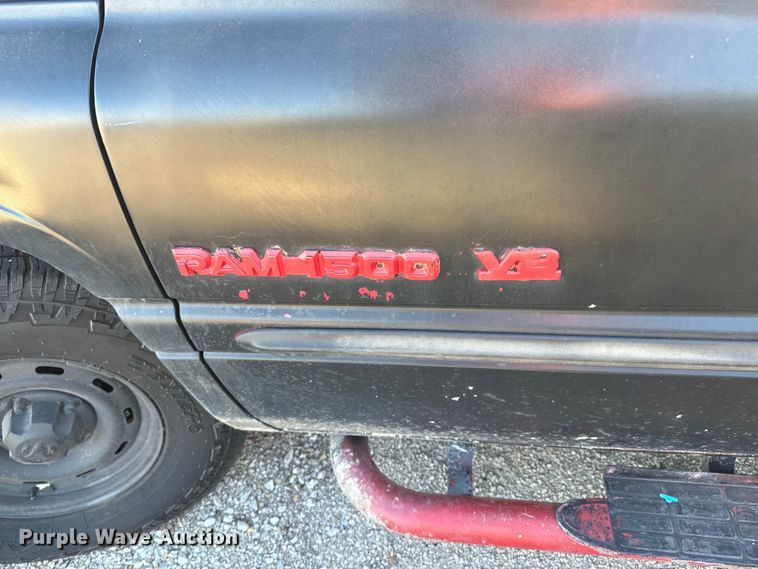 image for item NF9416 1998 Dodge Ram 1500 Quad Cab pickup truck