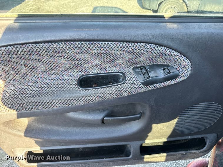 image for item NF9416 1998 Dodge Ram 1500 Quad Cab pickup truck