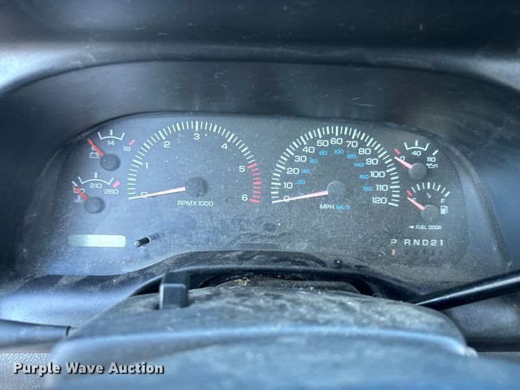 image for item NF9416 1998 Dodge Ram 1500 Quad Cab pickup truck