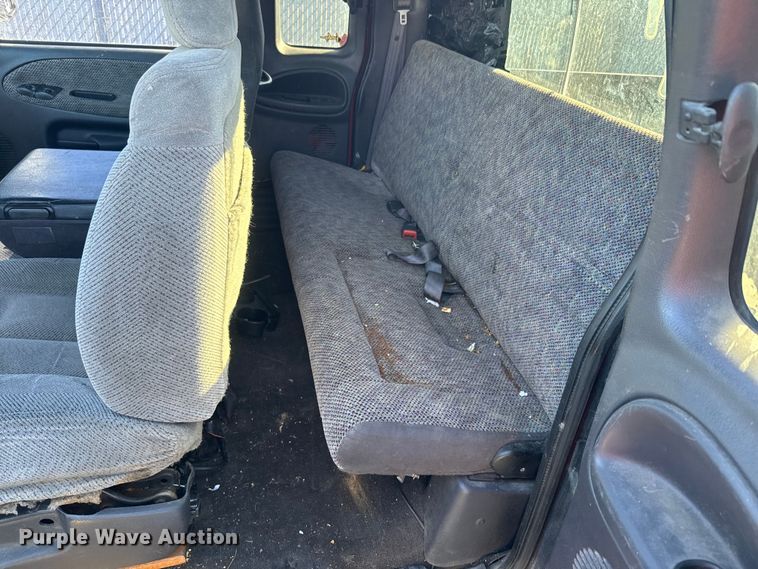 image for item NF9416 1998 Dodge Ram 1500 Quad Cab pickup truck