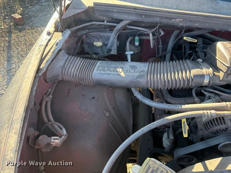 image for item NF9416 1998 Dodge Ram 1500 Quad Cab pickup truck