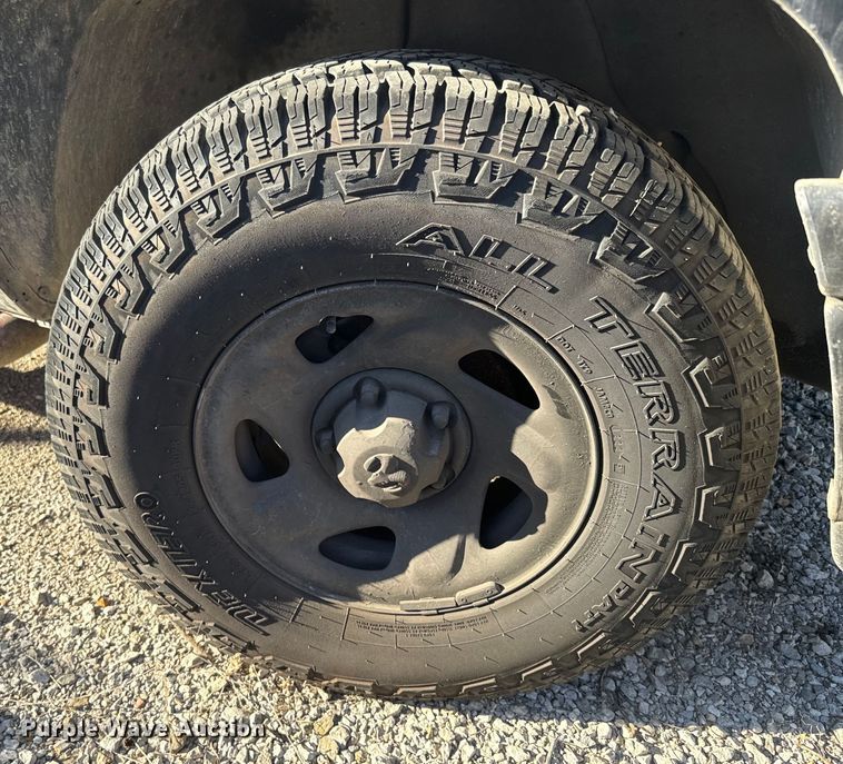 image for item NF9416 1998 Dodge Ram 1500 Quad Cab pickup truck