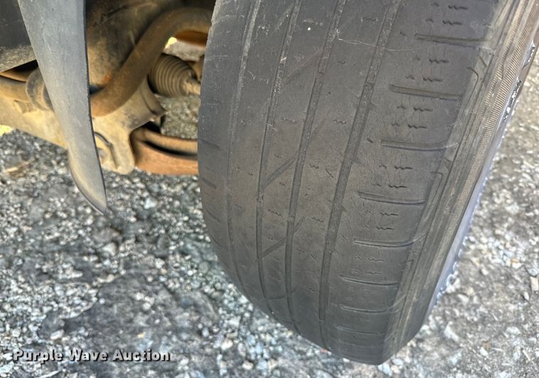 image for item NF9417 2006 Dodge Dakota Club Cab pickup truck