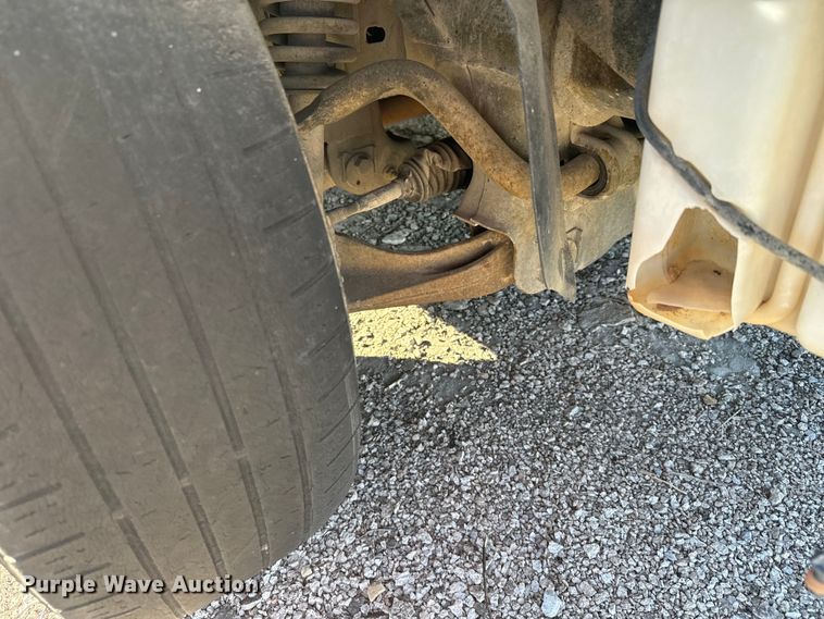 image for item NF9417 2006 Dodge Dakota Club Cab pickup truck