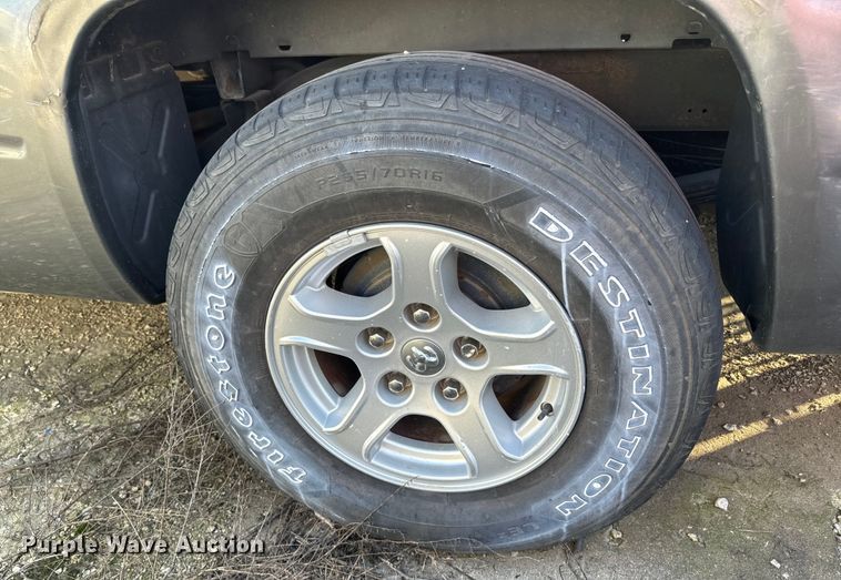 image for item NF9417 2006 Dodge Dakota Club Cab pickup truck