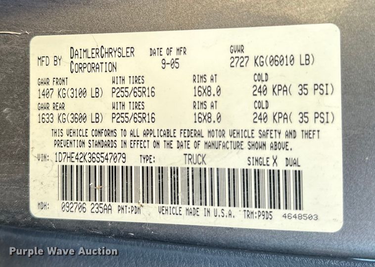 image for item NF9417 2006 Dodge Dakota Club Cab pickup truck