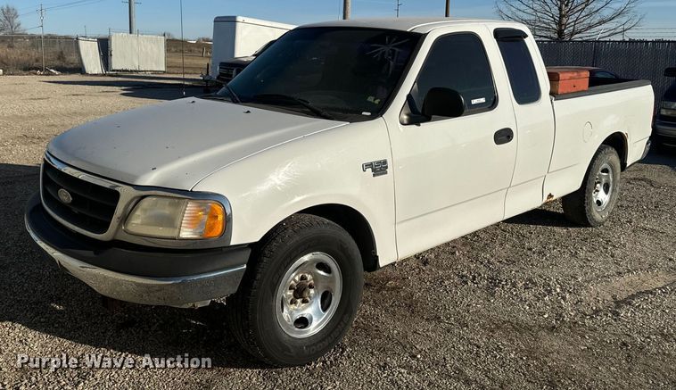 image for item NF9419 2003 Ford F150 SuperCab pickup truck