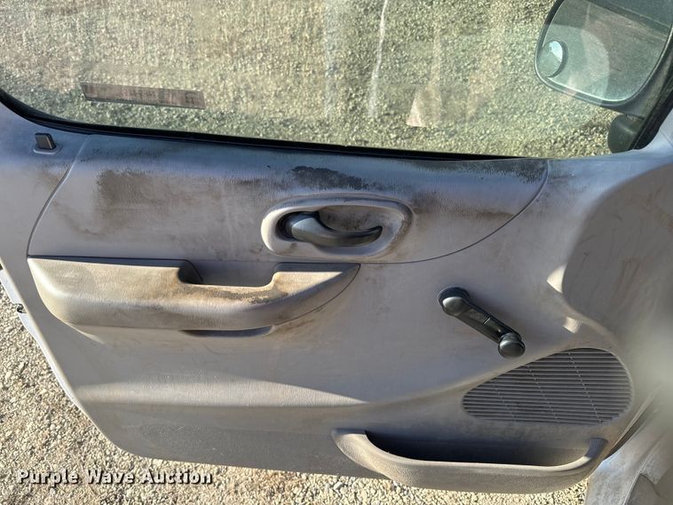 image for item NF9419 2003 Ford F150 SuperCab pickup truck