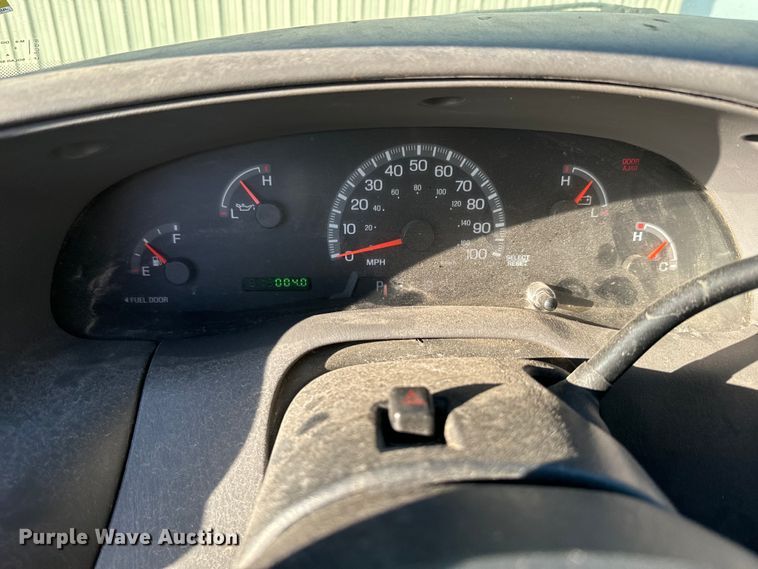 image for item NF9419 2003 Ford F150 SuperCab pickup truck