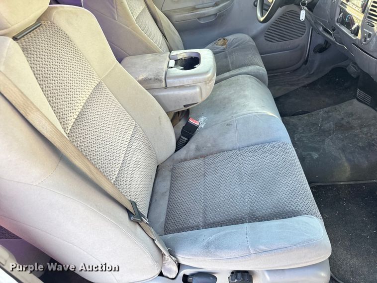 image for item NF9419 2003 Ford F150 SuperCab pickup truck