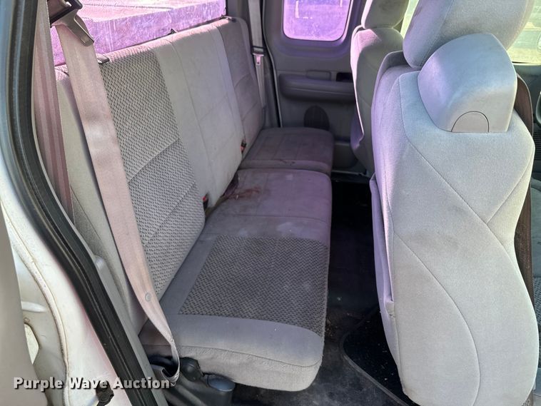 image for item NF9419 2003 Ford F150 SuperCab pickup truck