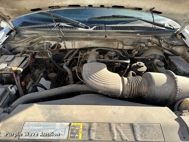 image for item NF9419 2003 Ford F150 SuperCab pickup truck