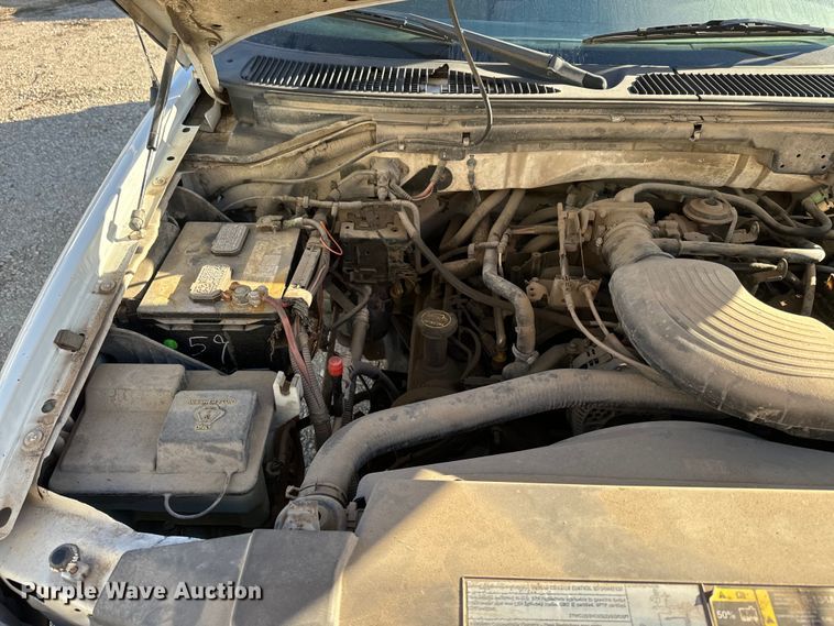 image for item NF9419 2003 Ford F150 SuperCab pickup truck