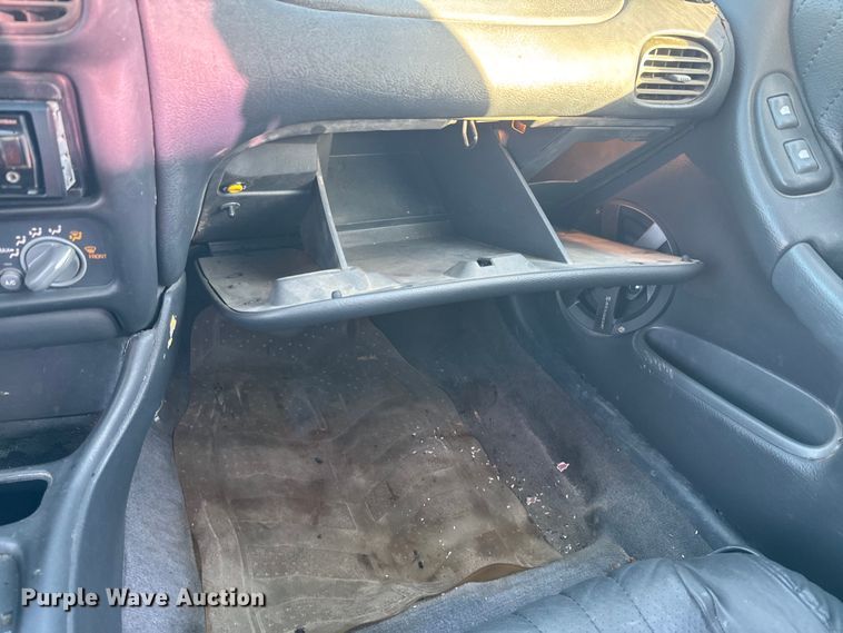 image for item NF9420 1999 Pontiac Grand Prix 