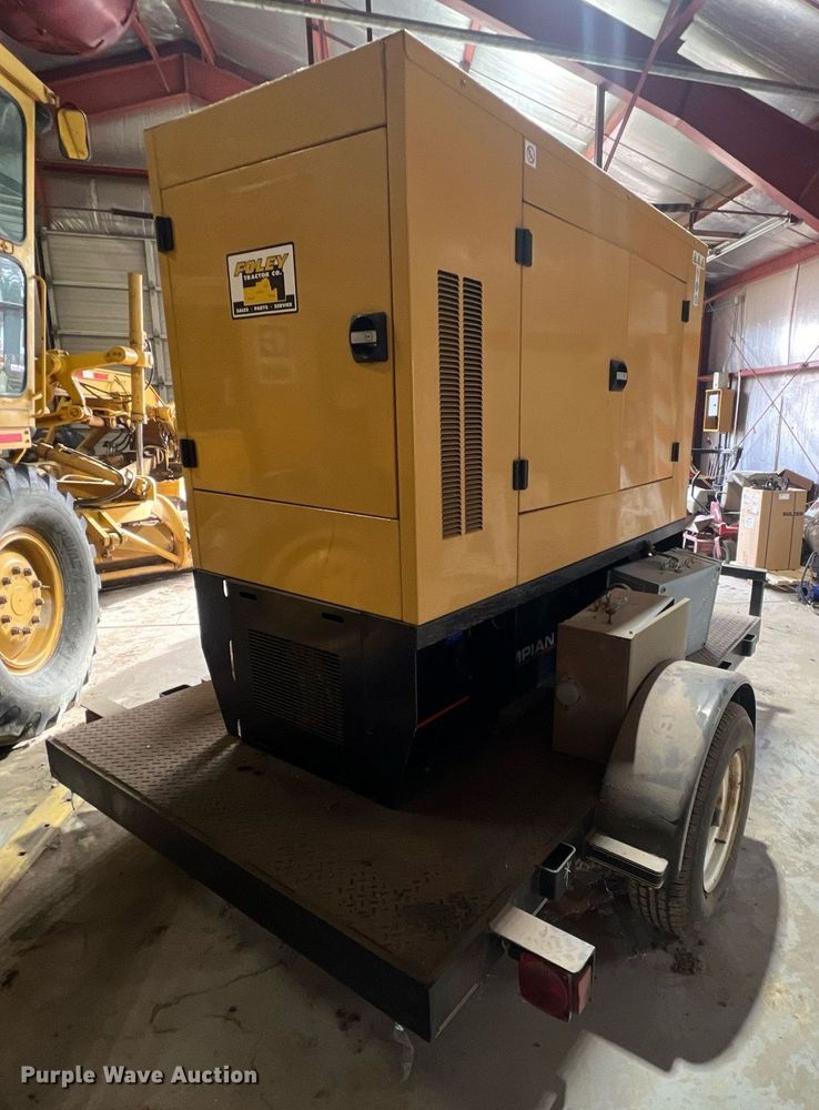 image for item NN9352 2000 Olympian D25P1S generator