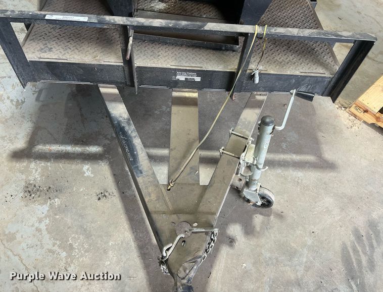 image for item NN9352 2000 Olympian D25P1S generator