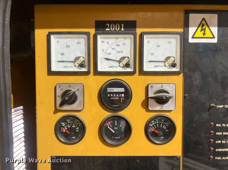 image for item NN9352 2000 Olympian D25P1S generator