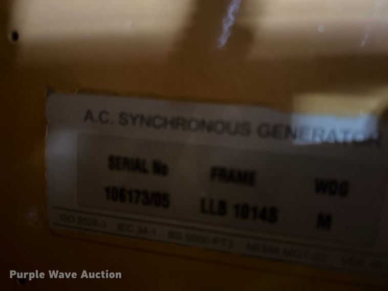 image for item NN9352 2000 Olympian D25P1S generator