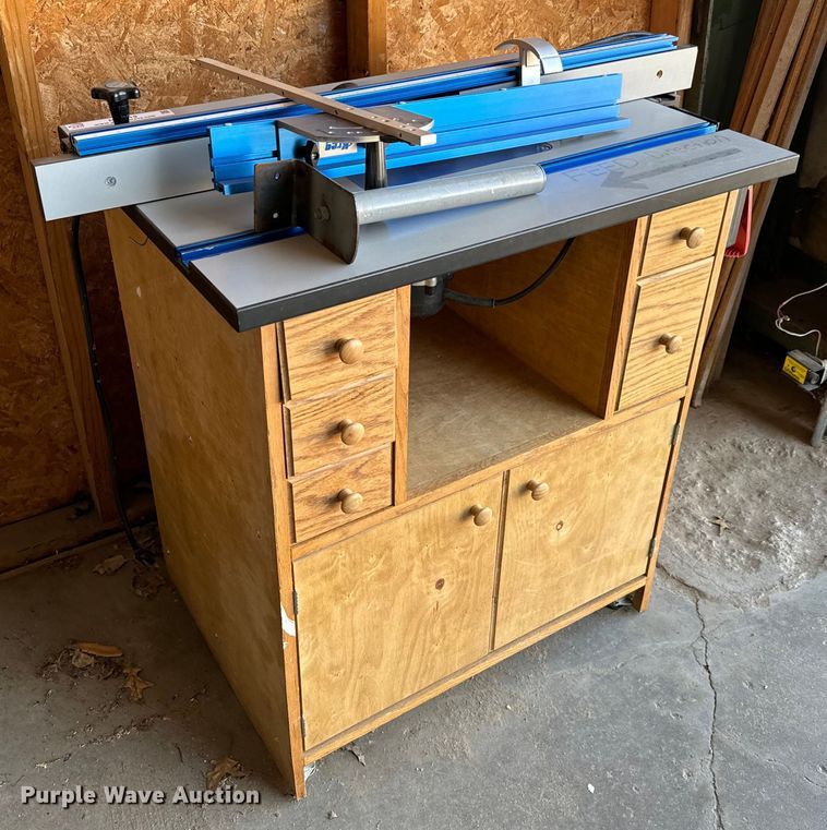 image for item NU9519 Router table