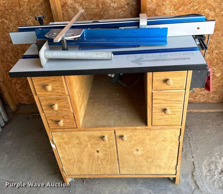image for item NU9519 Router table