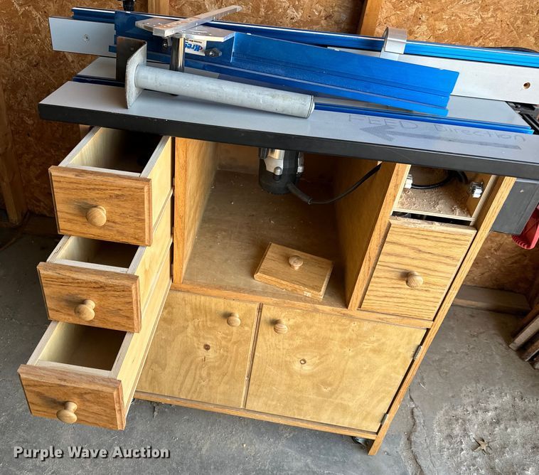 image for item NU9519 Router table