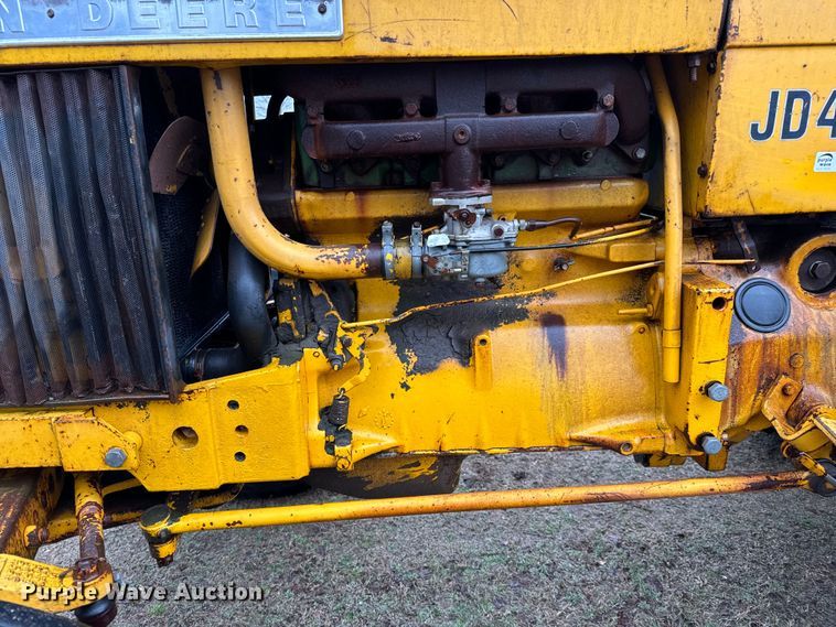 image for item NU9542 1976 John Deere 401-B tractor