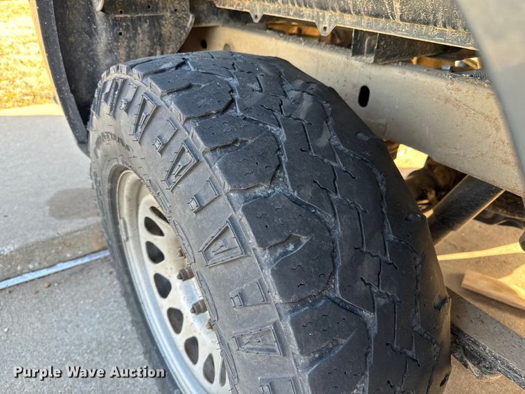 image for item NU9547 2019 Chevrolet Silverado 1500 Crew Cab pickup truck