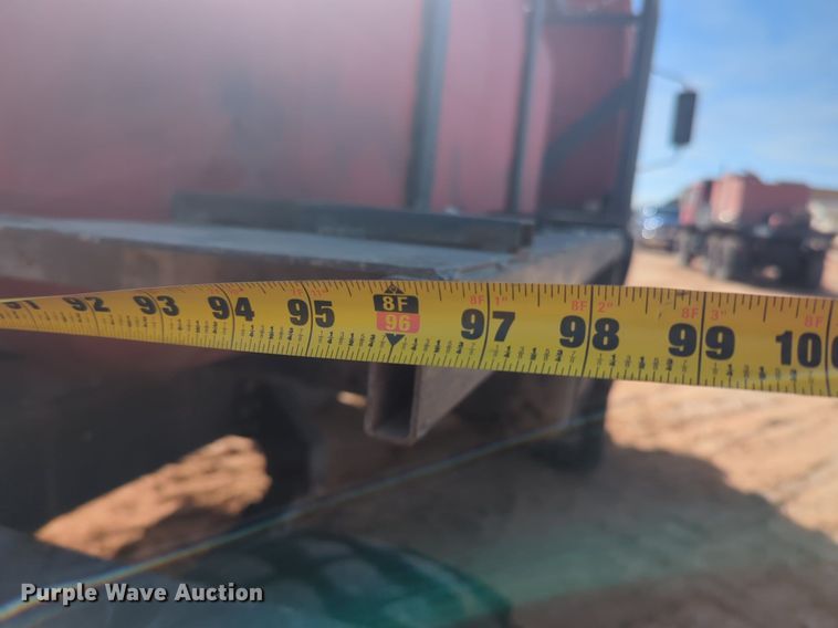 image for item NZ9377 1997 Stewart Stevenson M1078 tank truck