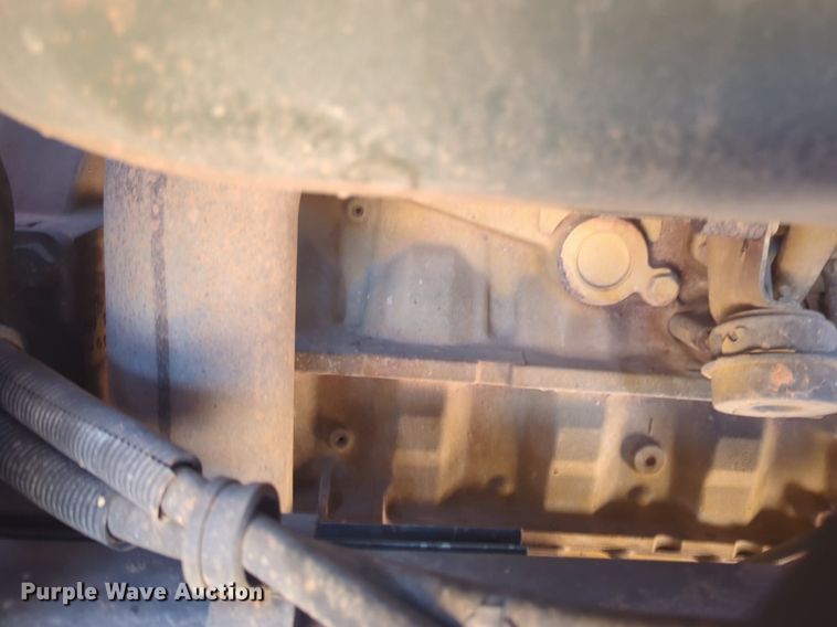 image for item NZ9377 1997 Stewart Stevenson M1078 tank truck