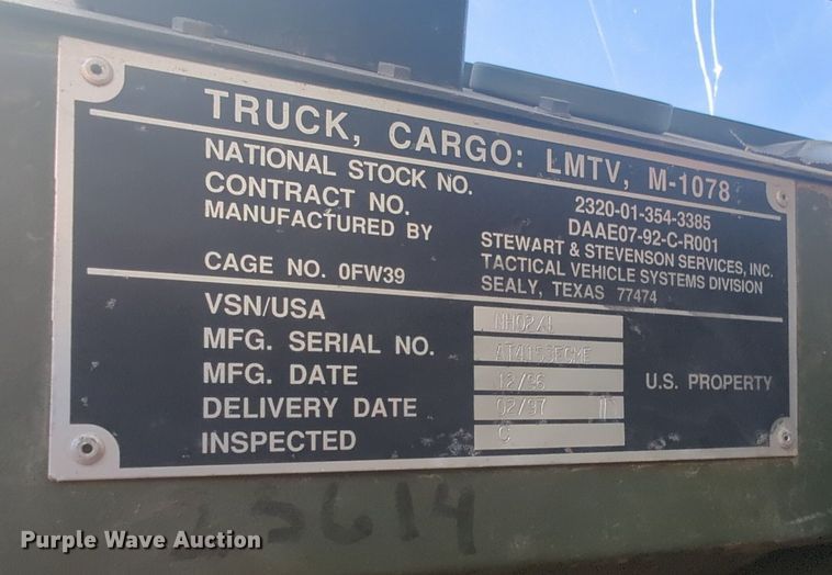 image for item NZ9377 1997 Stewart Stevenson M1078 tank truck