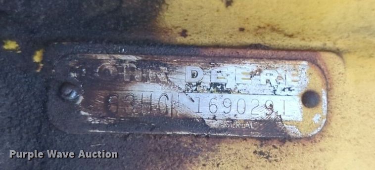 image for item NZ9378 John Deere  570 motor grader