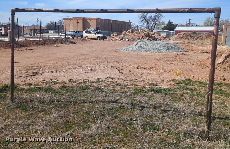 image for item NZ9379 Playground equipment 