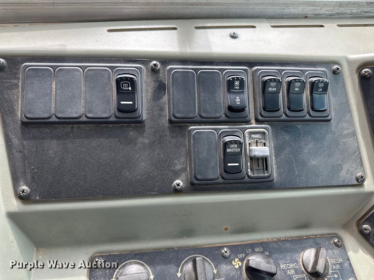 image for item OA9643 2003 Blue Bird school bus