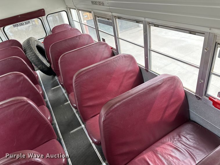 image for item OA9643 2003 Blue Bird school bus