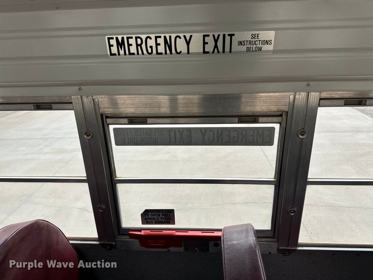 image for item OA9643 2003 Blue Bird school bus